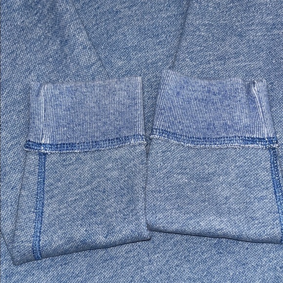 Abercrombie & Fitch Classic Blue  Hoodie used good condition - Picture 8 of 13